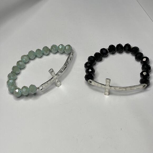 Set of two bracelets black and mint green blue stretch cross silver tone jewelry - Picture 4 of 15